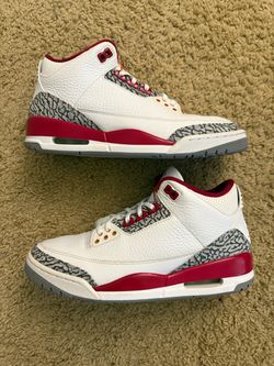 Size 9 (Excellent condition, no box) - Air Jordan 3 retro cardinal