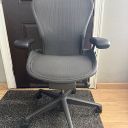 Herman Miller Aeron Remastered Size B
