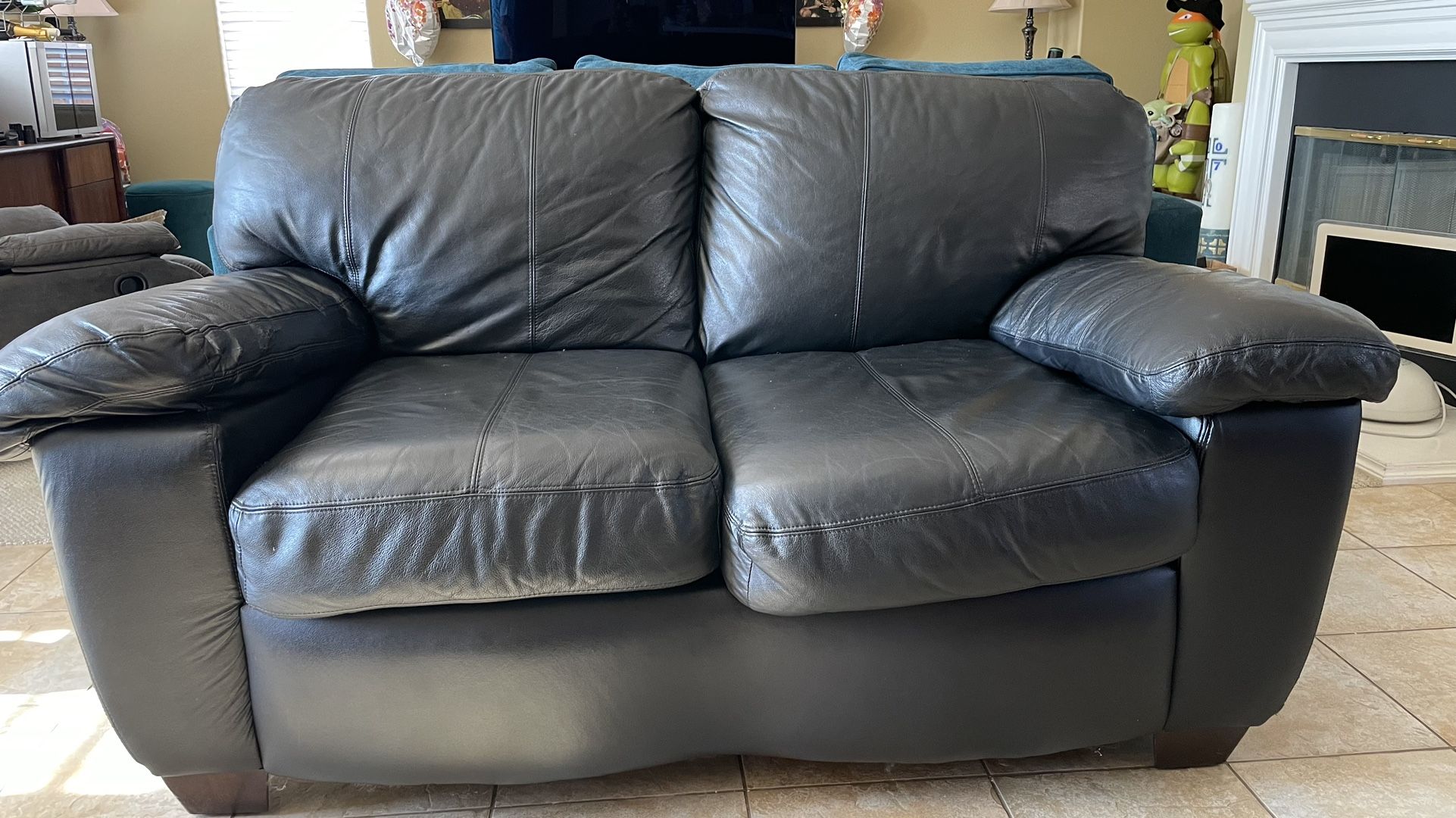 Love Seat Sofa Black