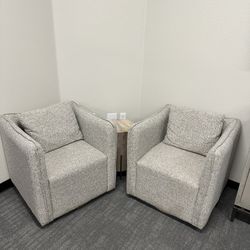Set Of Two Chair