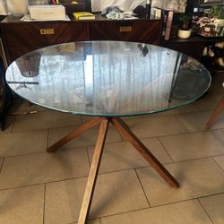 Round Dining Table