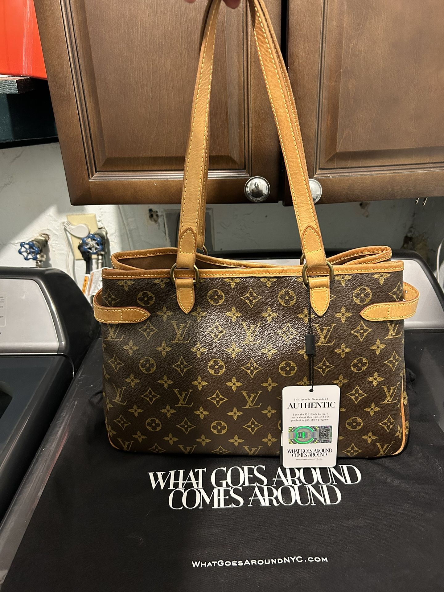 Authentic Louis Vuitton “Batignolleshoriz”