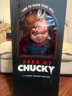 Trick or Treat Studios 1:1 Scale Chucky Replica Figure Plastic Seed of Chucky