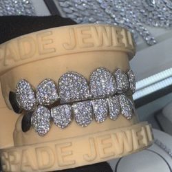 8 on 8 Moissanite Grill | Sterling Silver | 6 Top & 6 Bottom w/ End Caps