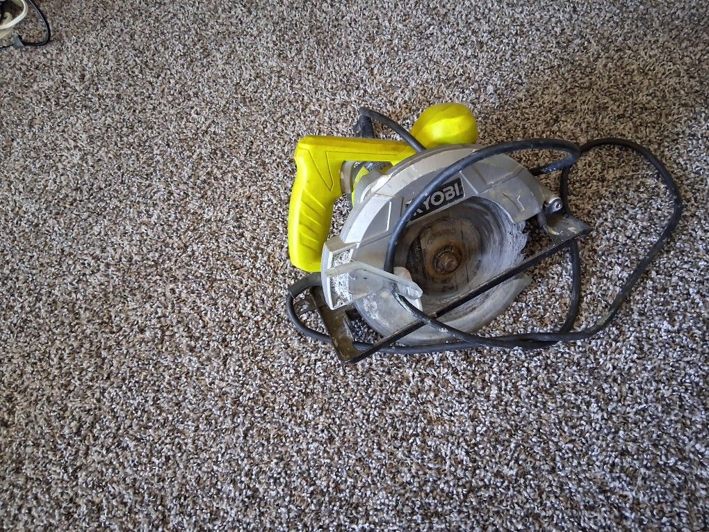 Ryobi Skill Saw