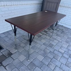 Home Office Desk With Adjustable Legs 