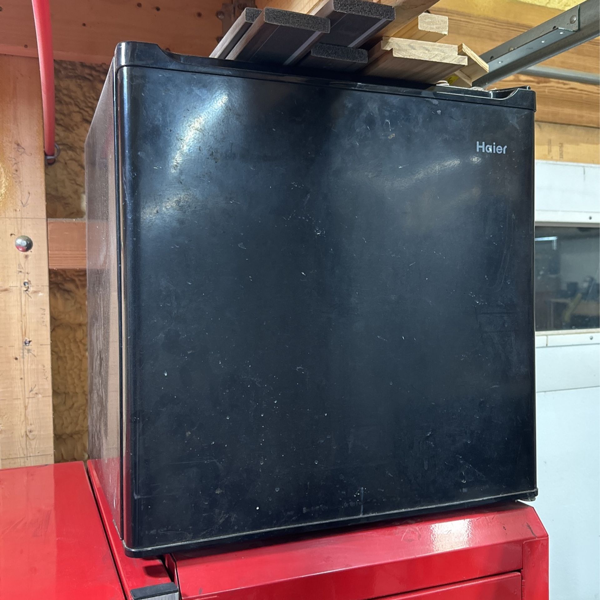  Sm Fridge