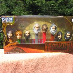 The Hobbit An Unexpected Journey Set of 8 Pez Dispensers Collector's Series~New
