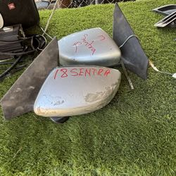 2018 Nissan Sentra L & R Side Mirrors Pair