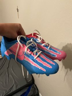 Custom size 10 Kobe football cleats