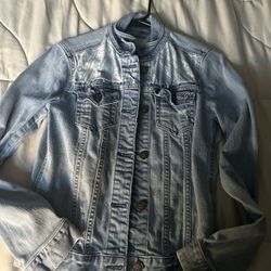 Like New Women’s Jean Jacket 