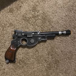 Mandalorian Blaster