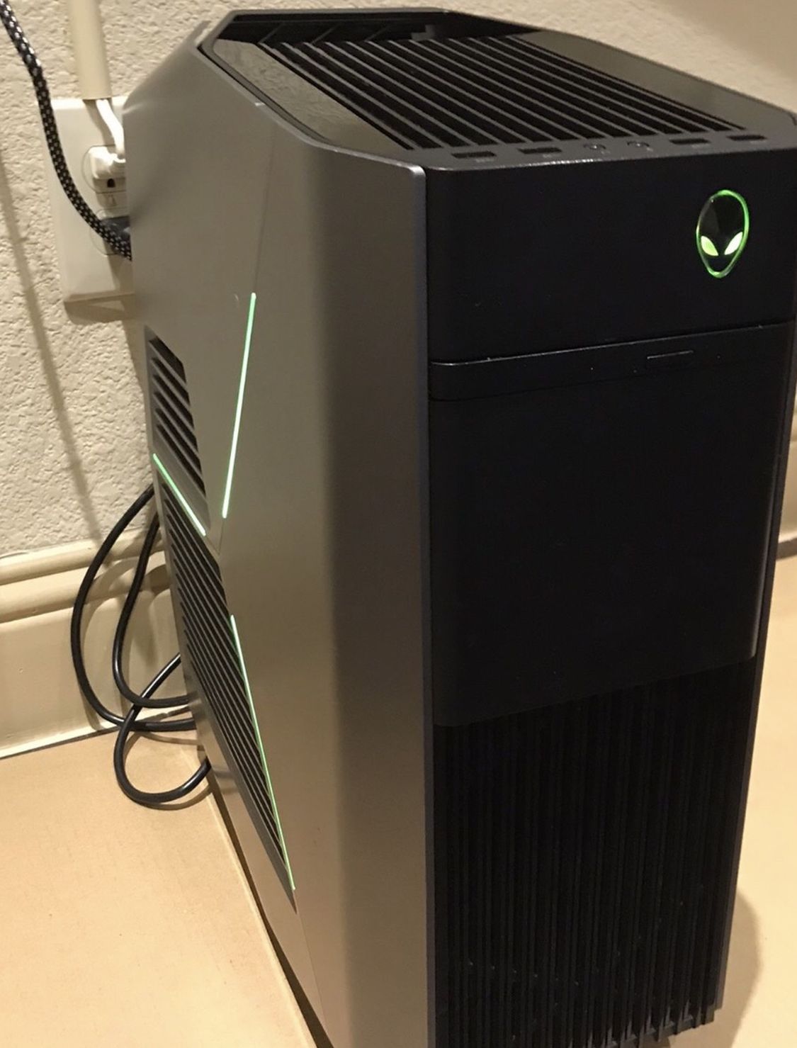 Alienware aurora r6 gaming Pc