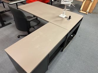 L shape desk