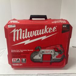 Milwaukee Band Saw 