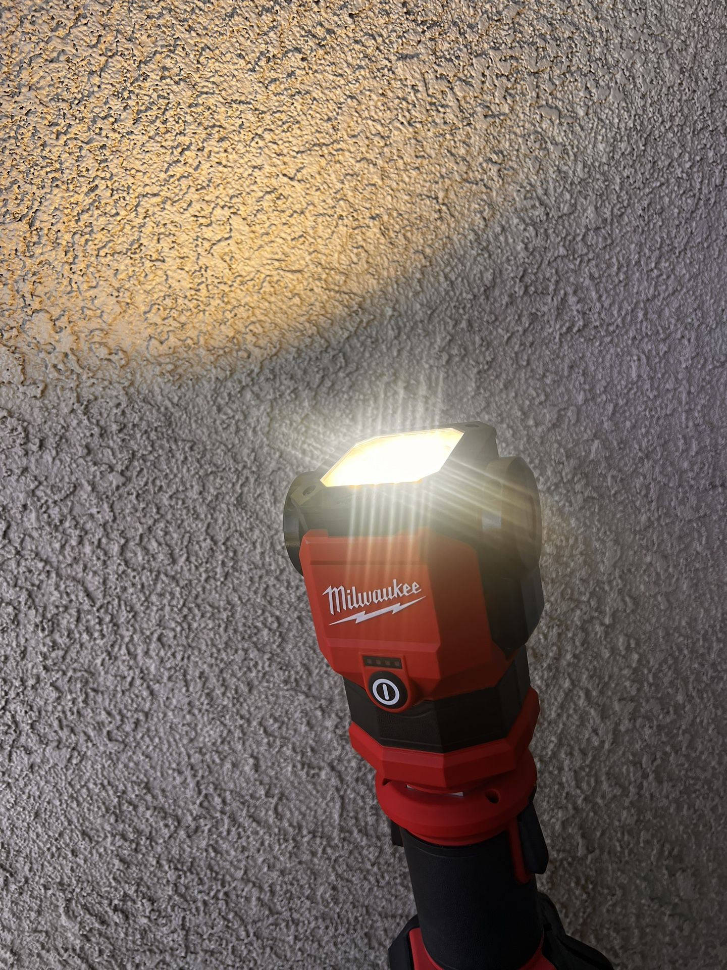 Milwaukee M12 Light