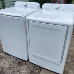 Washer and dryer set