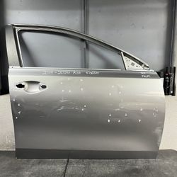 2019-2020-2021-2022-2023-2024 KIA FORTE RIGHT FRONT DOOR OEM USED