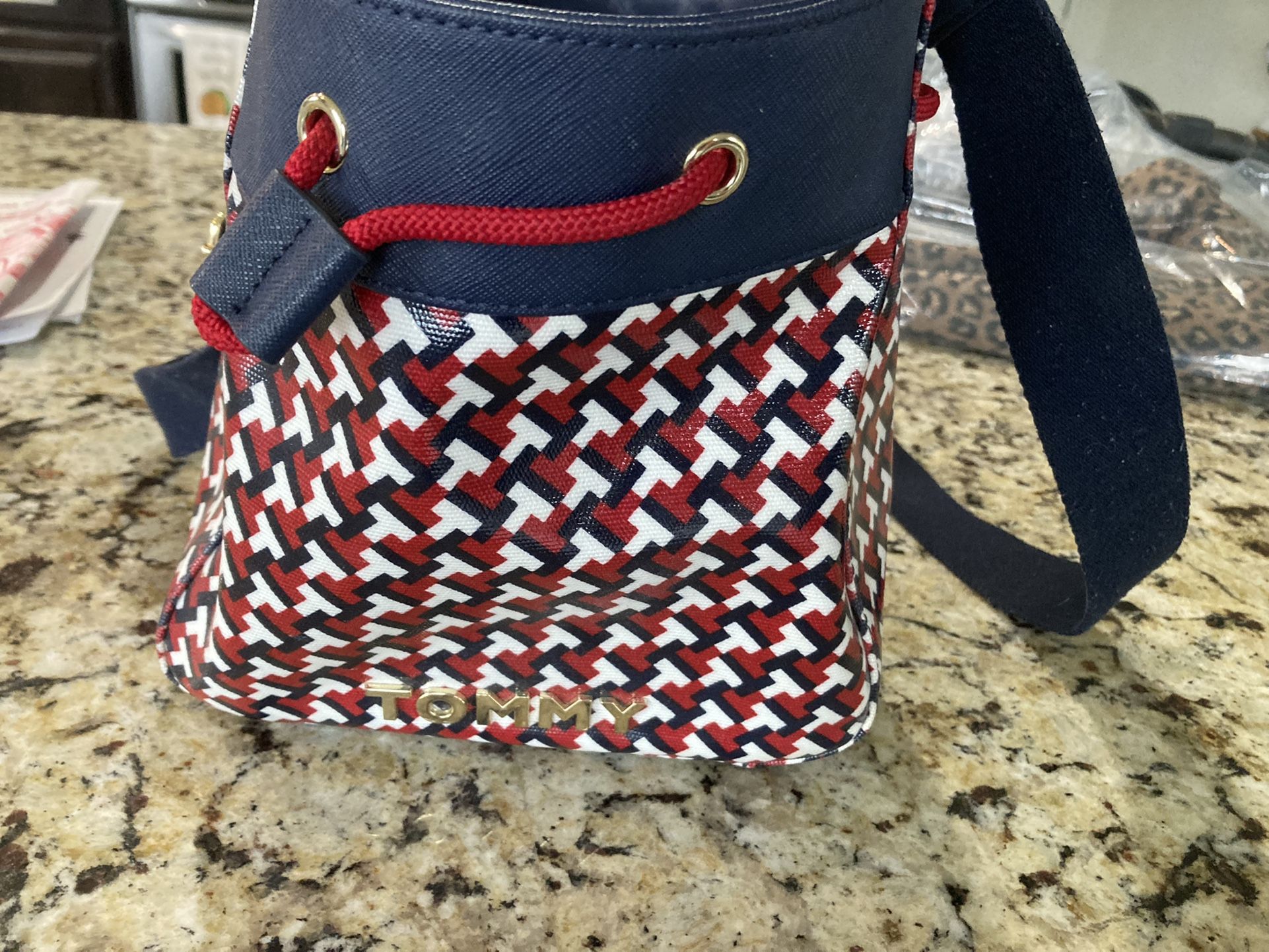 Tommy Hilfiger Purse with Attachable Strap
