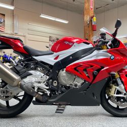 2016 BMW S1000RR Premium Edition Loaded + HP4 Forged Wheels