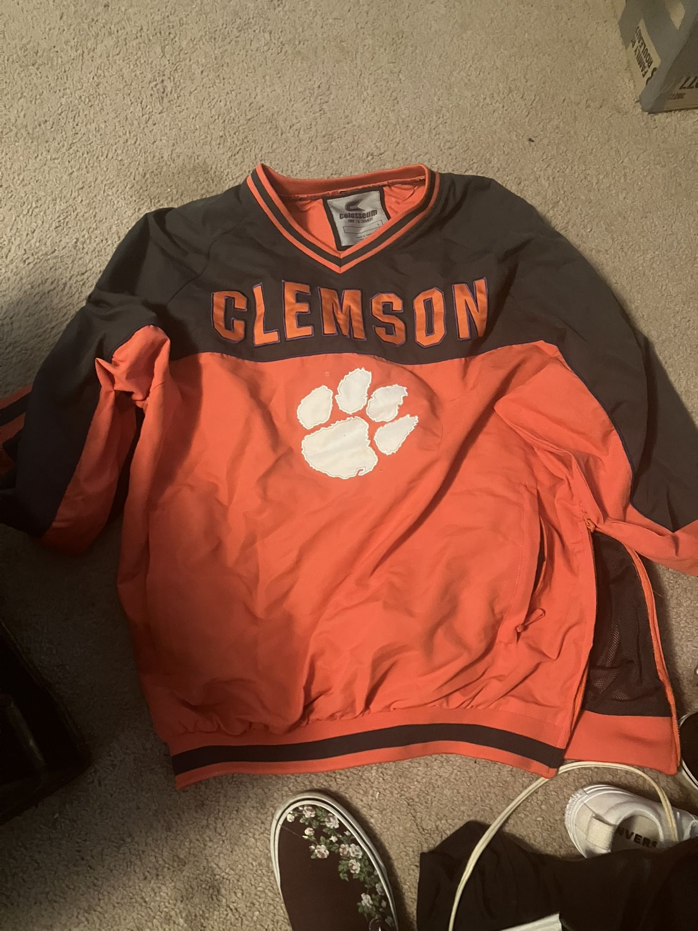 Clemson Pull Over Size Large