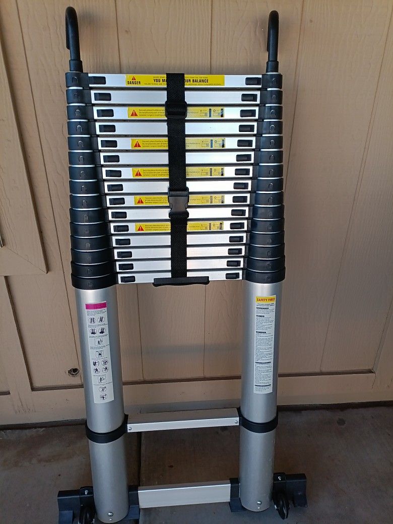 Brand New Telescoping Extension Ladder