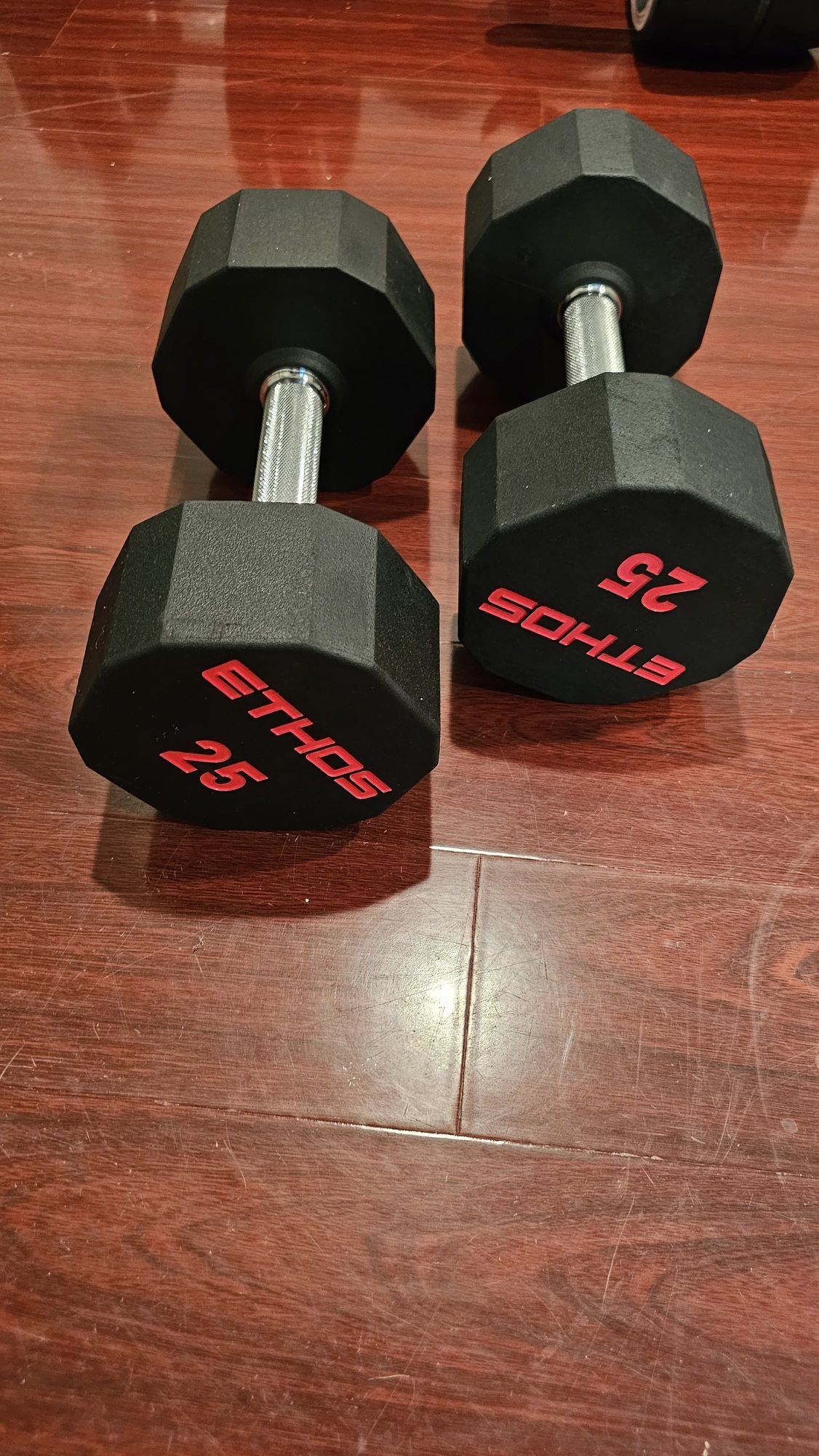 Ethos Rubber Hex Dumbbell (25lb * 2) - Set of 2