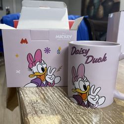 Daisy Duck Mug