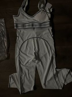 White alo set