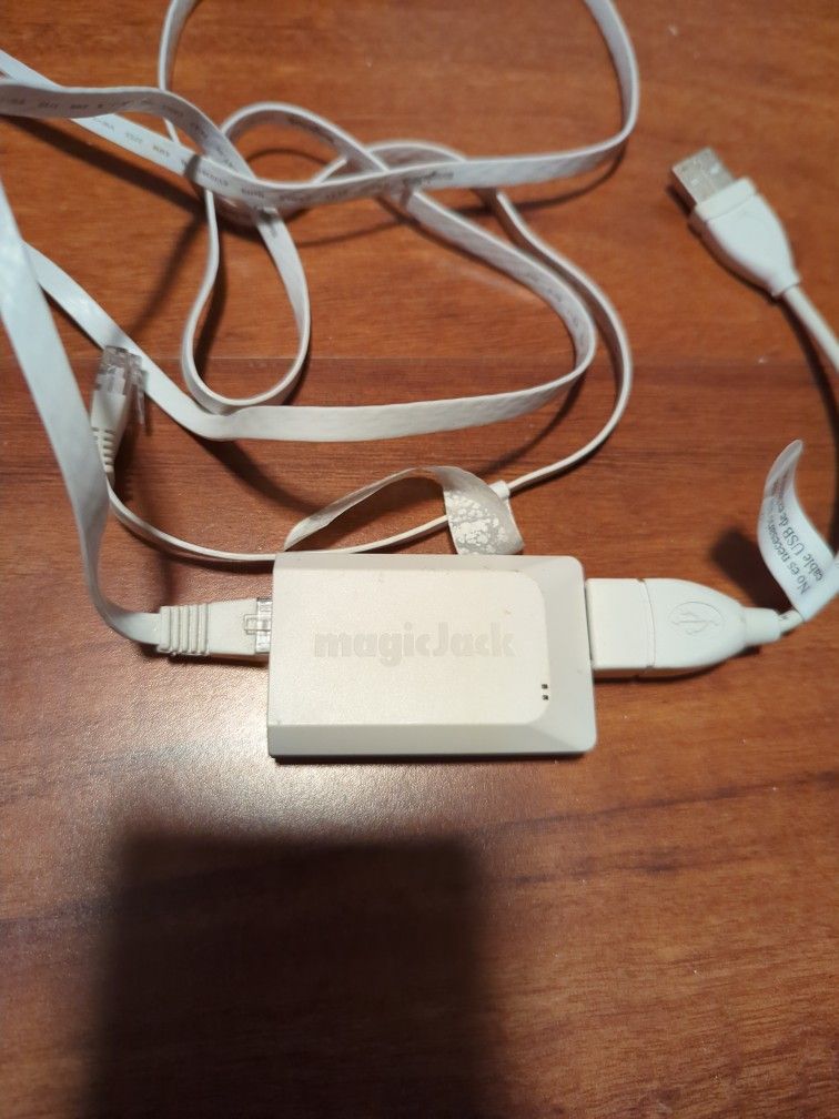 Magicjack Express Voip Adapter Uses High Speed K1103 White Digital Phone