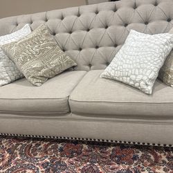 6ft restoration hardware sofa