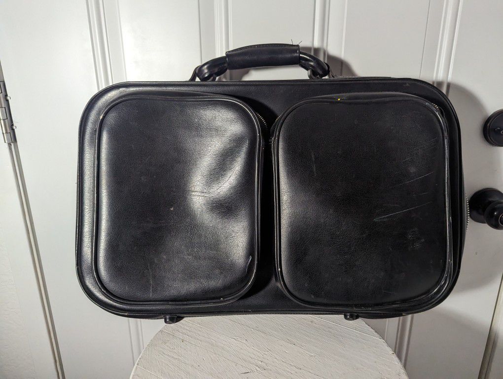 Peter's Bag Corp Vintage Bantam Travelware Black Vinyl Overnight
