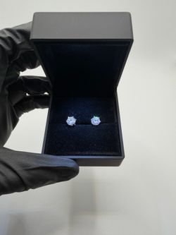 VVS1 1ct Earrings GRA Certified