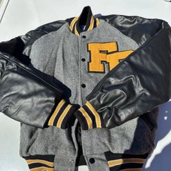 Men’s Jacket Small 