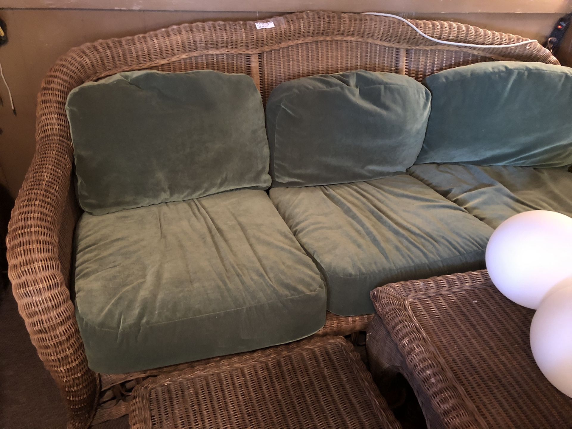 Rattan 5 piece Mid-century modern living room set