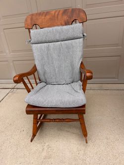 Rocking chair