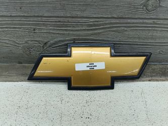 2007-2013 Chevy Silverado Front Grille Bow tie Chevy Emblem Logo OEM