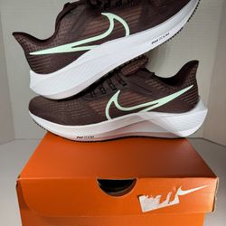 Nike Women’s Air Zoom Pegasus 7.5W