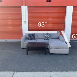 Gray Sectional Couch With Reversible Chaise 