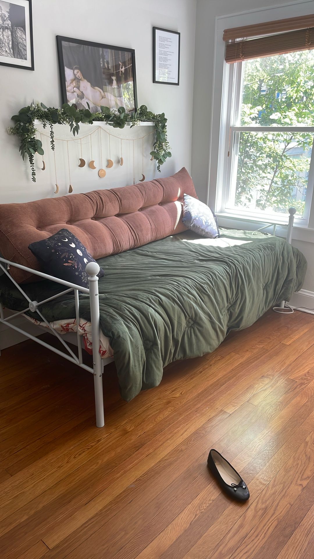 Twin Daybed