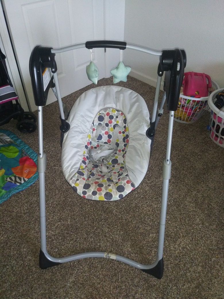 Gender Neutral Baby Swing