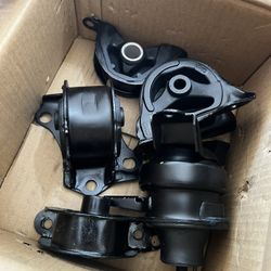 Honda Crv Motor Mounts 
