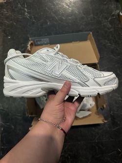 New balance 740 shoes