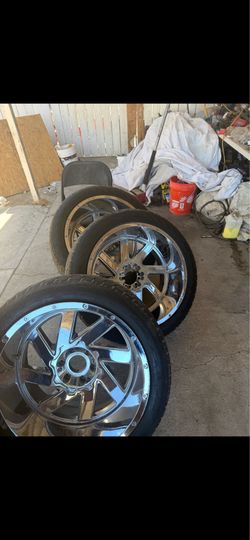 Trade rims  they are 22
