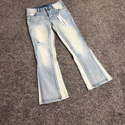 Flared Purple Jeans Sizes: 32,36