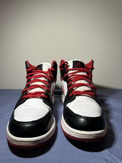 Air Jordan 1 Mid Youth