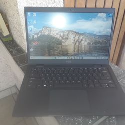 Dell Latitude 3520  Screen 14" Inch i3 3.00GHz 8GB Memory 240 GB HD Windows 11 MS Officewith Charger Included 
