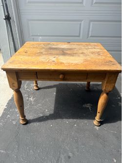 Table with cubby