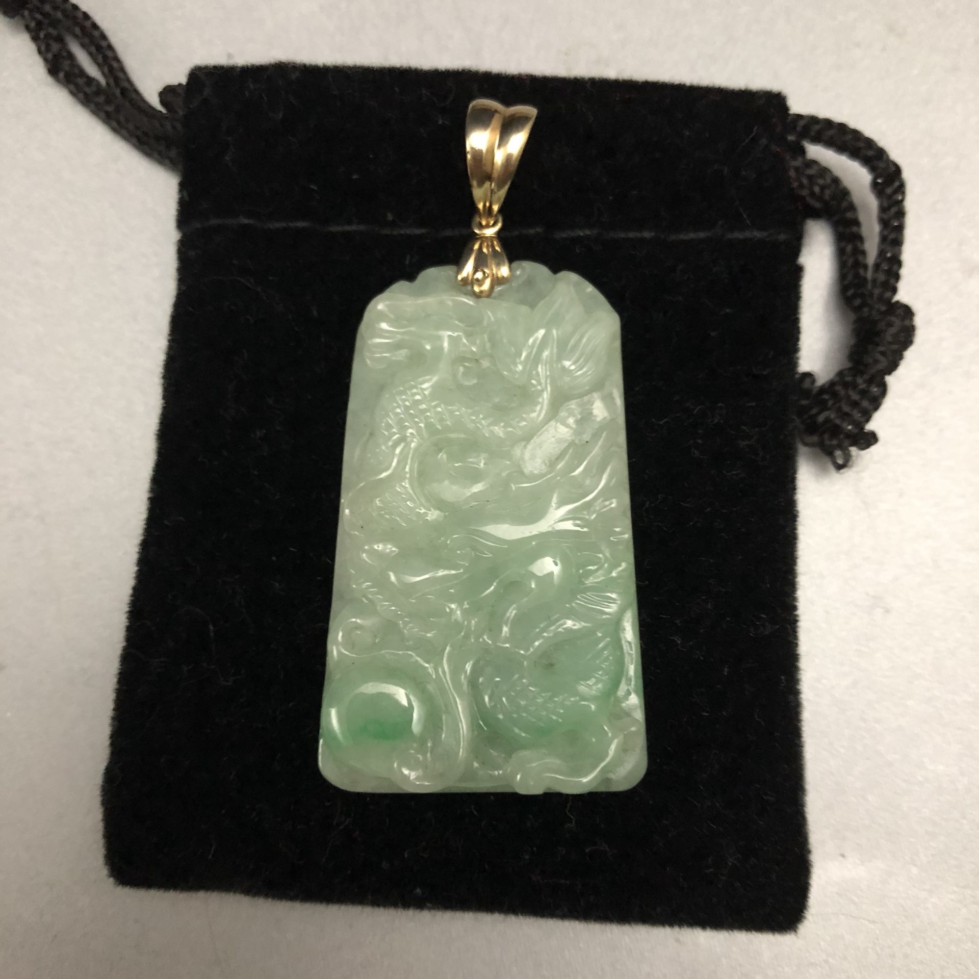 18k Gold Jade Dragon pendant