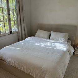 SoftFrame Bed and Base